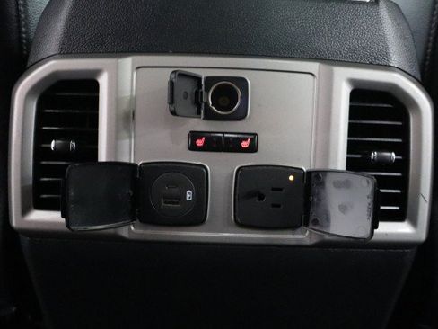 Used 2022 Ford F250 Lariat w/ Lariat Ultimate Package AWD/4WD image 57