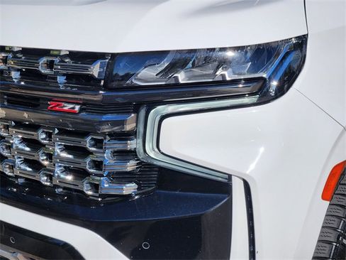 Used 2022 Chevrolet Tahoe Z71 image 23