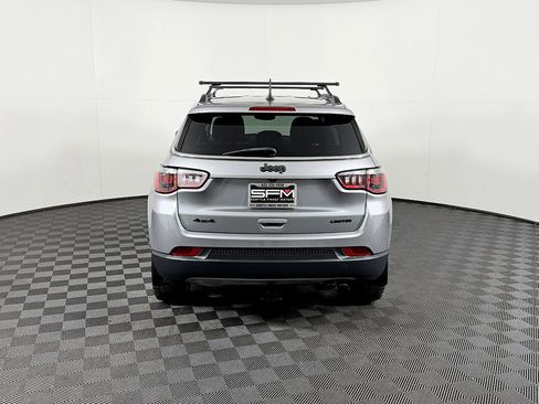 Used 2019 Jeep Compass Limited image 9