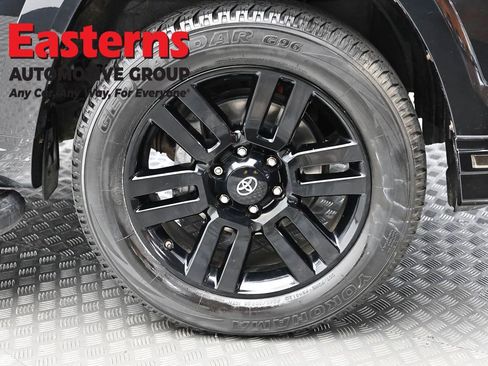 Used 2019 Toyota 4Runner Limited image 30