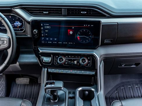 Used 2025 GMC Sierra 1500 Denali w/ Denali Reserve Package image 23