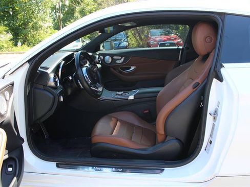 Used 2019 Mercedes-Benz C 300 4MATIC Coupe image 10