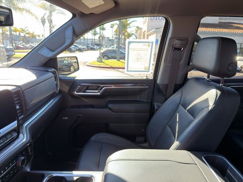 Used 2023 Chevrolet Silverado 1500 LTZ image 15