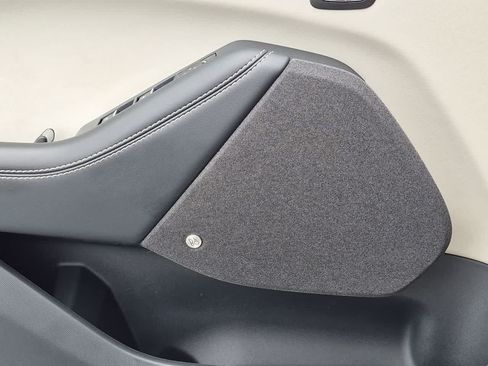 Used 2023 Ford Mustang Mach-E Premium RWD image 32