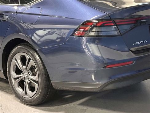 Certified 2023 Honda Accord EX image 12