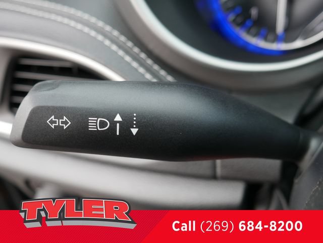 New 2027 Chrysler Pacifica Select FWD image 24