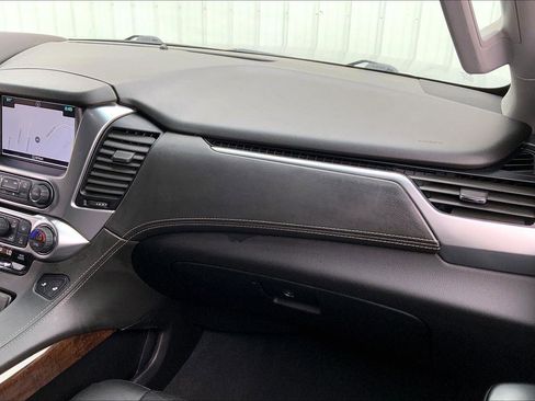 Used 2019 Chevrolet Tahoe LT image 14
