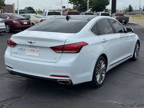 Used 2015 Hyundai Genesis 3.8 w/ Option Group 04 RWD image 5