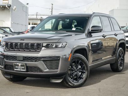 New 2026 Jeep Grand Cherokee Altitude
