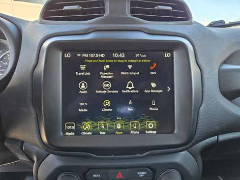 Certified 2022 Jeep Renegade Latitude image 10