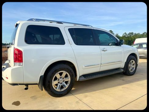 Used 2015 Nissan Armada Platinum RWD image 6