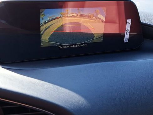 Certified 2025 MAZDA MAZDA3 Carbon image 28