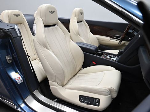 Used 2014 Bentley Continental GTC image 34
