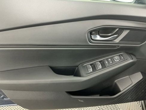 Used 2025 Honda Accord SE image 7
