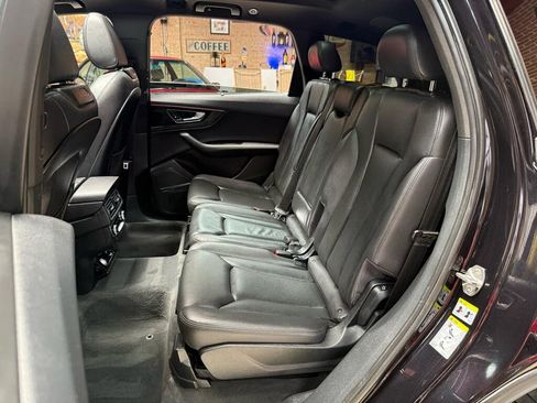Used 2017 Audi Q7 3.0T Prestige w/ Prestige Package AWD/4WD image 29