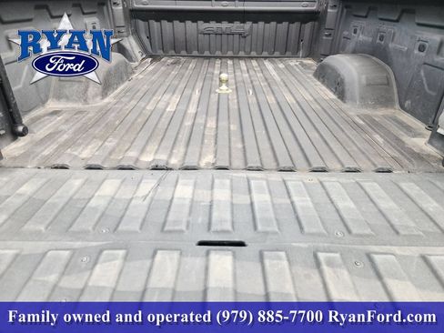 Used 2022 GMC Sierra 2500 AT4 w/ AT4 Premium Plus Package AWD/4WD image 22