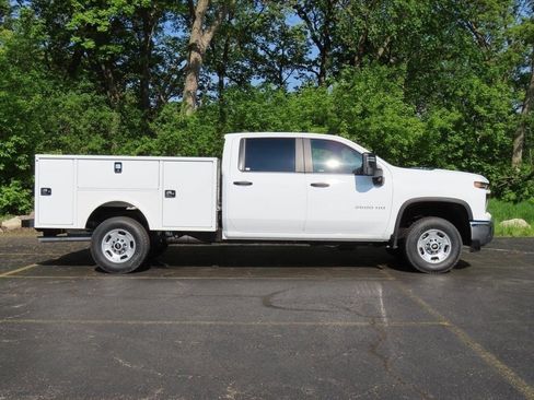 New 2024 Chevrolet Silverado 2500 W/T w/ WT Convenience Package image 2