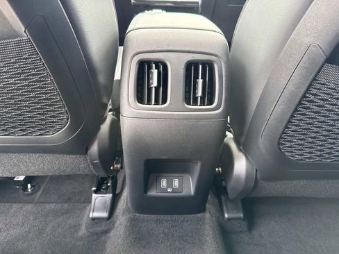 Used 2023 Hyundai Tucson Limited FWD image 18