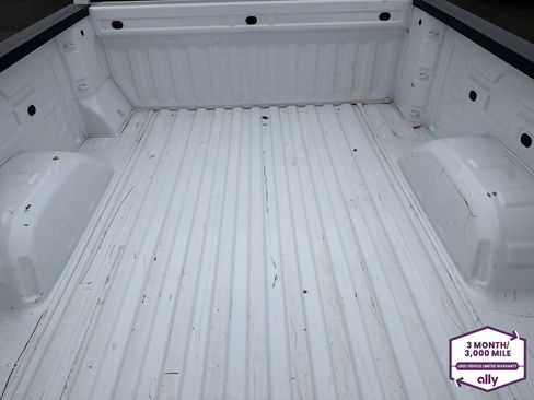 Used 2023 Chevrolet Silverado 1500 LT image 5