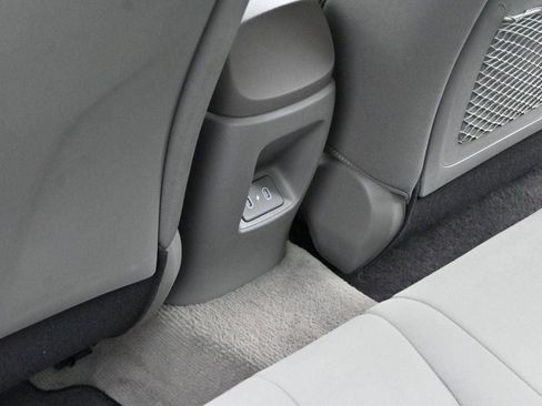 Used 2024 Hyundai Elantra SEL w/ Convenience Package FWD image 30