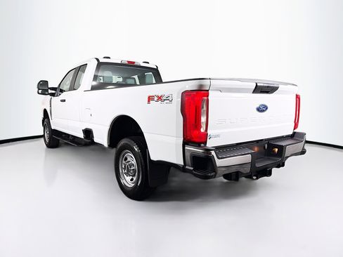 Used 2023 Ford F250 XL image 6
