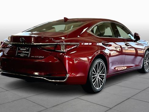 Used 2024 Lexus ES 250 w/ Premium Package image 20
