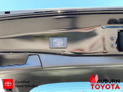 Certified 2022 Toyota RAV4 Limited AWD/4WD image 13