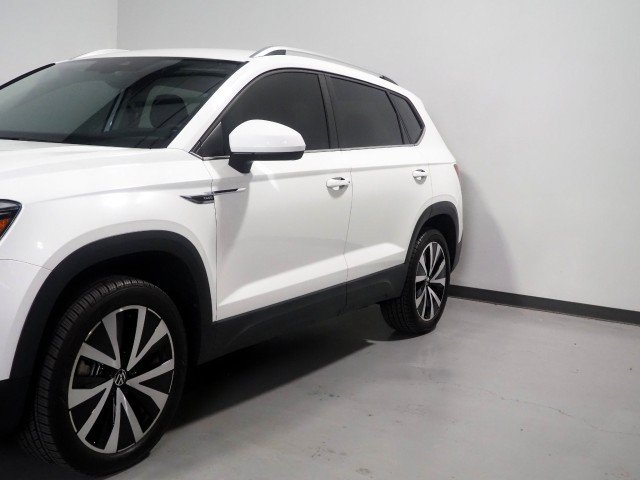 Used 2024 Volkswagen Taos SE FWD image 41