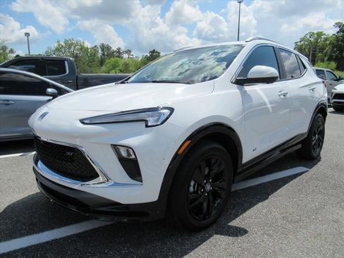 Used 2026 Buick Encore GX Sport Touring w/ Advanced Technology Package image 3