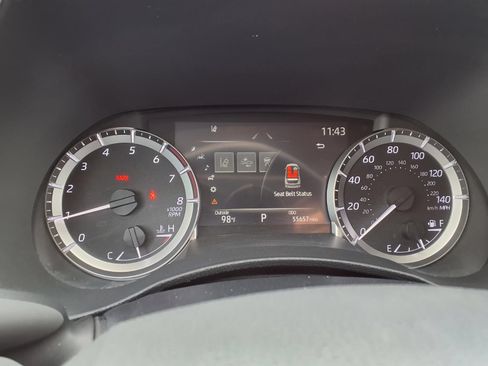 Used 2023 Toyota Highlander XLE FWD image 14