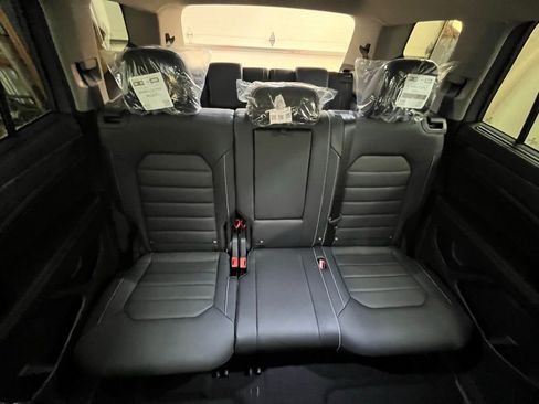 New 2026 Volkswagen Atlas SEL AWD/4WD image 25