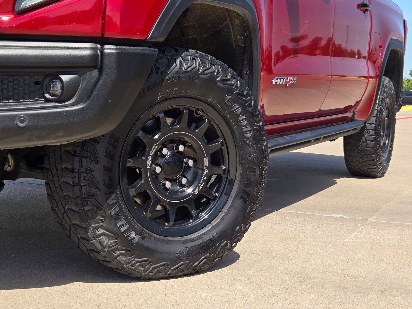Used 2024 GMC Sierra 1500 AT4X w/ AT4X AEV Edition AWD/4WD image 8