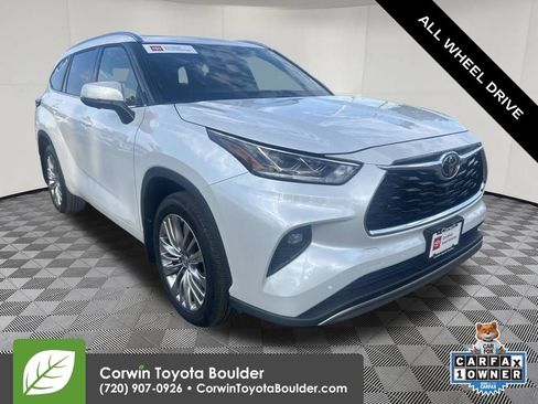 Certified 2026 Toyota Highlander Platinum AWD/4WD image 1