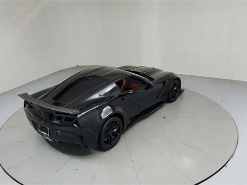 Used 2019 Chevrolet Corvette ZR1 image 12