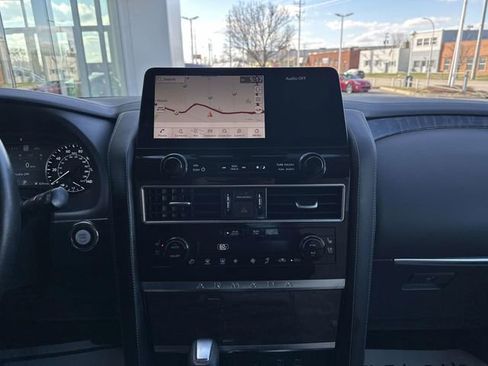 Used 2023 Nissan Armada Platinum w/ Captain's Chairs Package AWD/4WD image 78