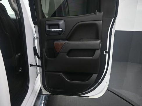 Used 2015 GMC Sierra 2500 SLT AWD/4WD image 16