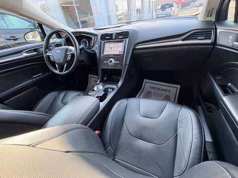Used 2019 Ford Fusion Titanium image 20
