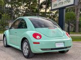 Used 2008 Volkswagen Beetle S image 5
