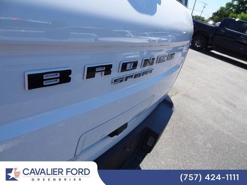 Used 2022 Ford Bronco Sport Outer Banks w/ Tech Package AWD/4WD image 14