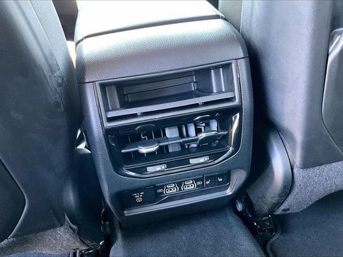 Used 2023 Jeep Grand Cherokee 4WD 4xe image 16
