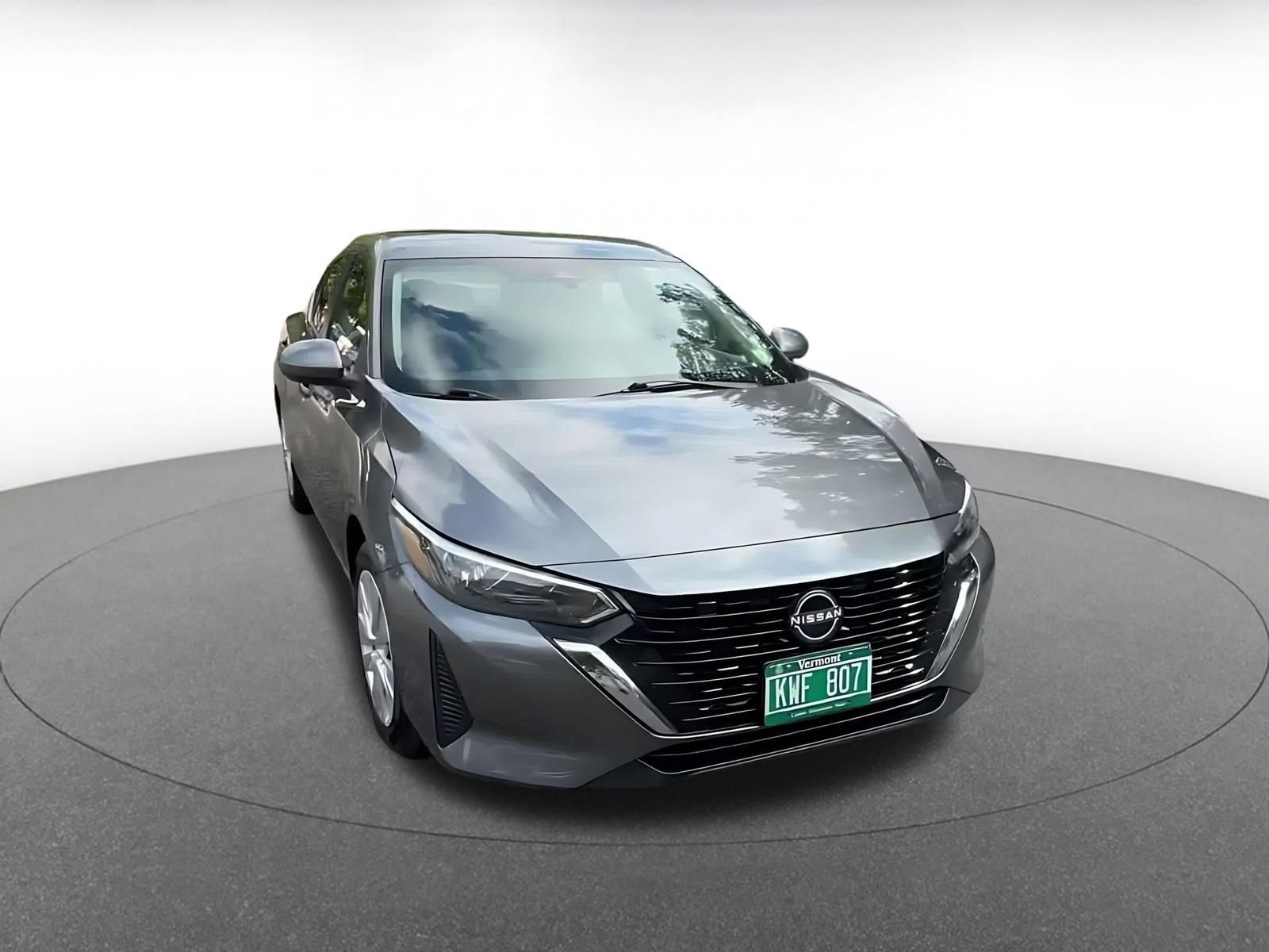 Used 2025 Nissan Sentra S FWD image 3