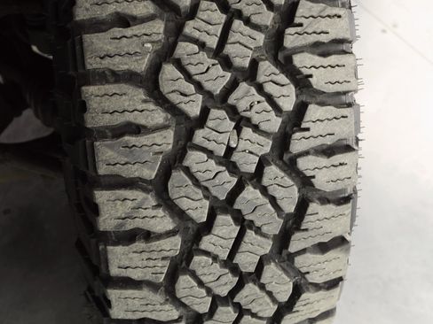 Used 2017 GMC Sierra 1500 SLE image 28