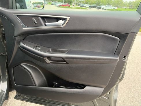 Used 2024 Ford Edge SEL w/ Convenience Package AWD/4WD image 9