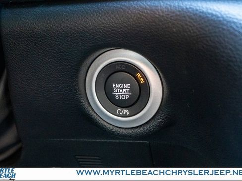 New 2026 Chrysler Voyager LX image 28