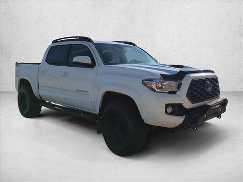 Certified 2022 Toyota Tacoma TRD Sport w/ Technology Package RWD image 3
