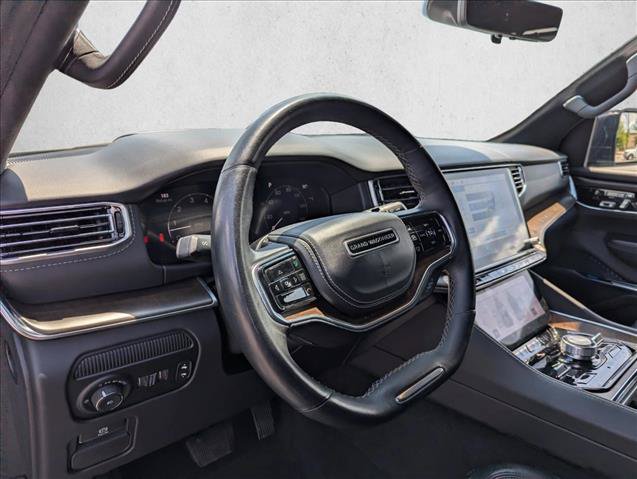 Used 2023 Jeep Grand Wagoneer L Series II AWD/4WD image 12