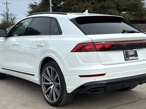 New 2026 Audi Q8 Prestige image 5