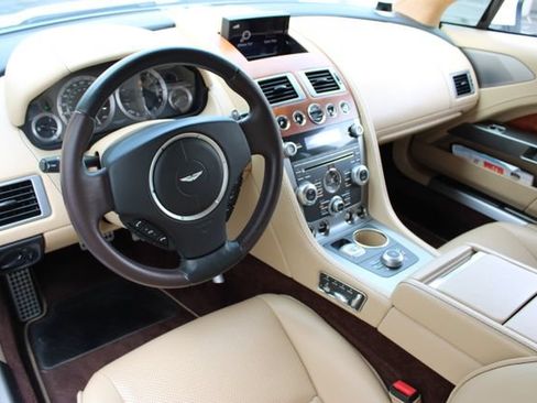 Used 2012 Aston Martin Rapide RWD image 8