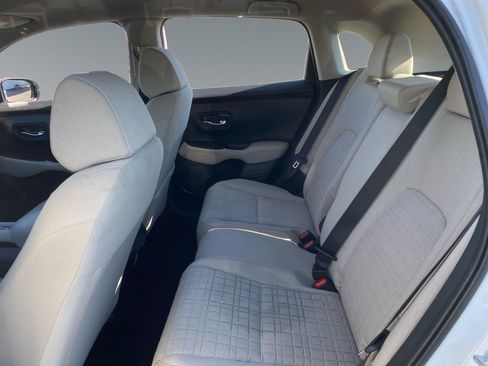 Used 2024 Honda HR-V LX image 13