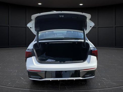 New 2026 Kia K5 EX image 16